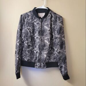 Banana Republic Bomber Jacket Snake Print Size Small